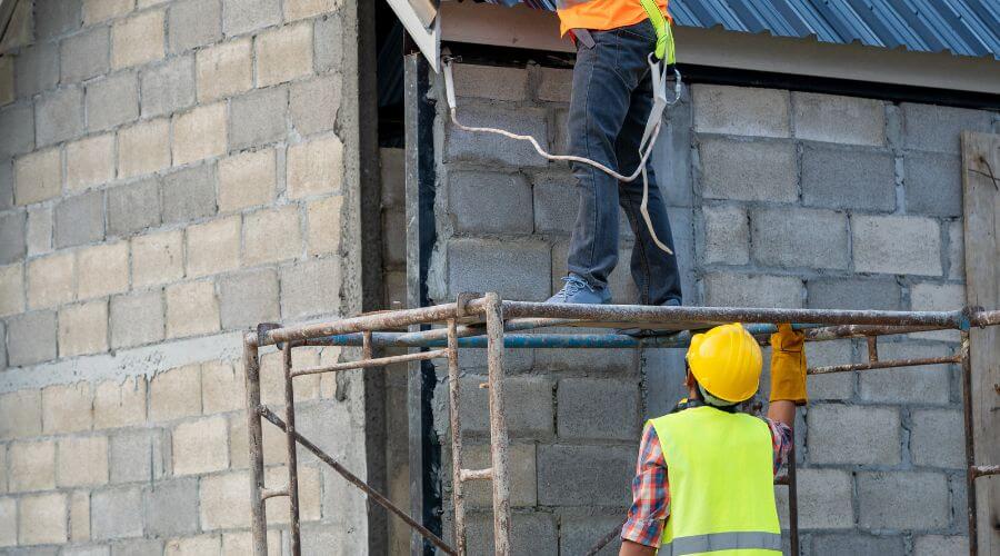 Professional residential roofers in Hurricane, WV